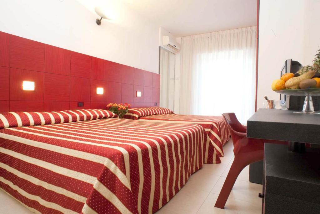 Garden Hotel Molfetta Kültér fotó