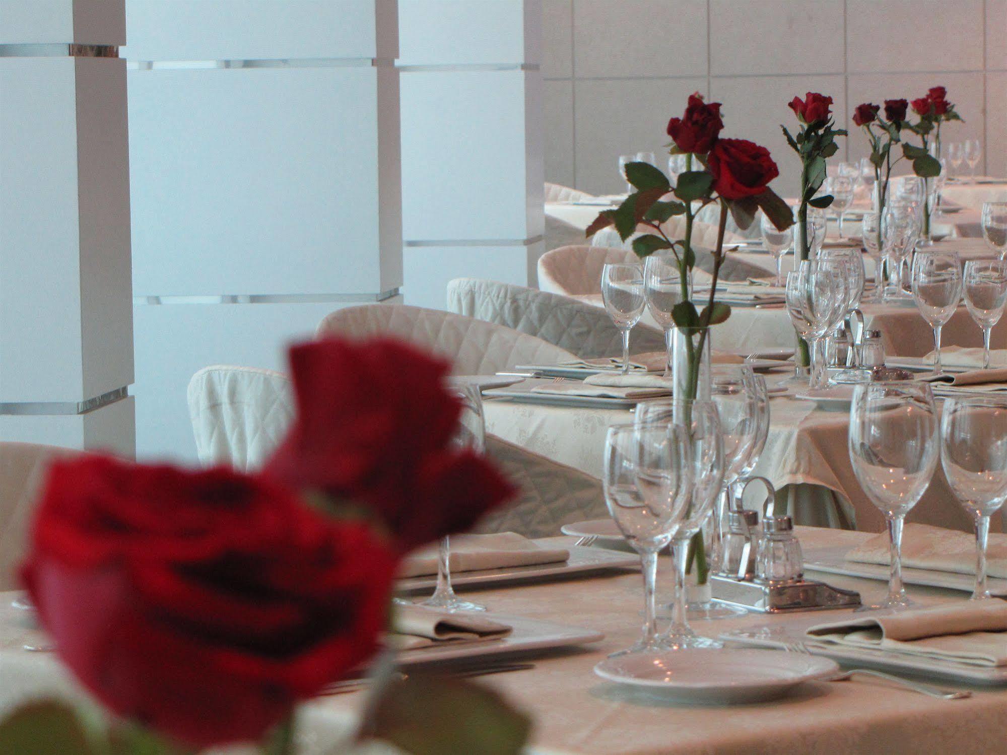 Garden Hotel Molfetta Kültér fotó