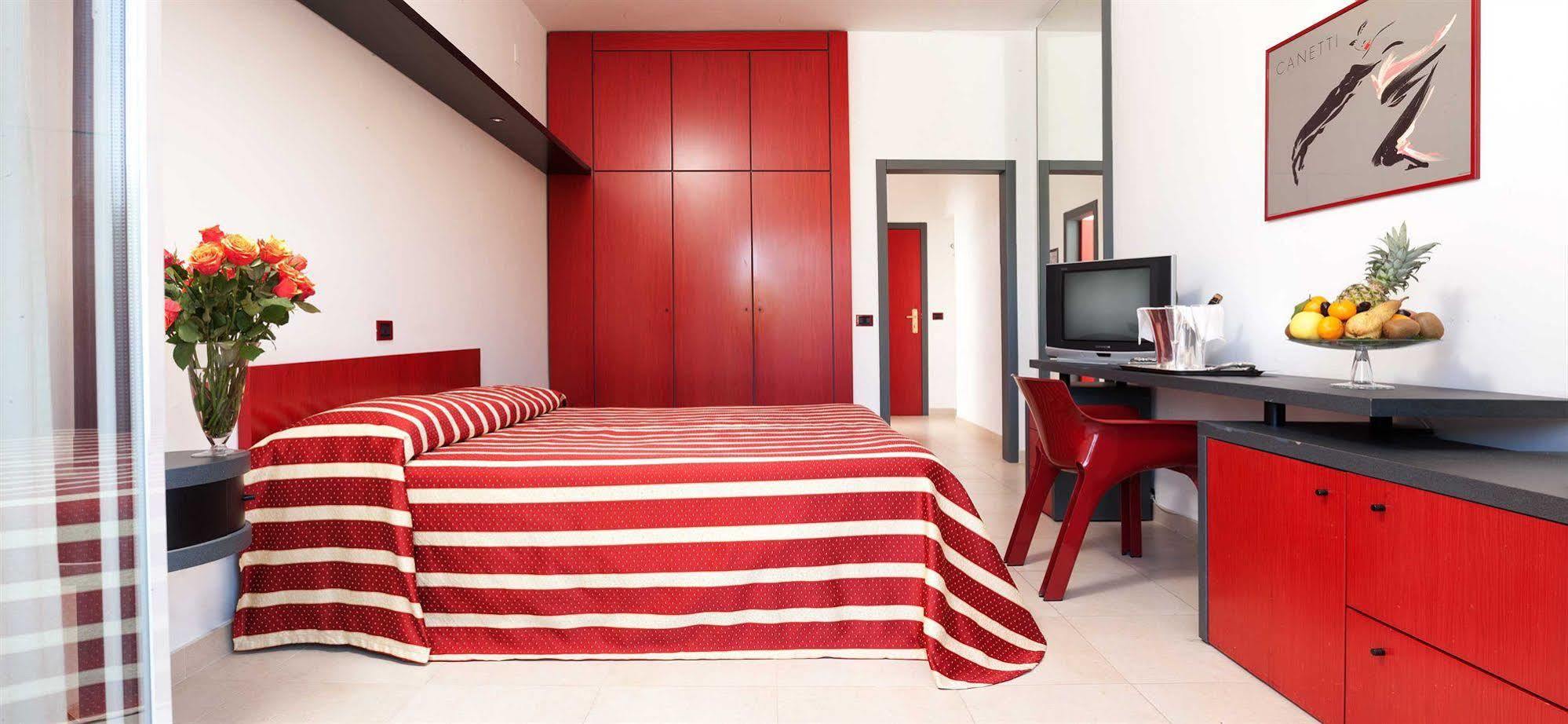 Garden Hotel Molfetta Kültér fotó