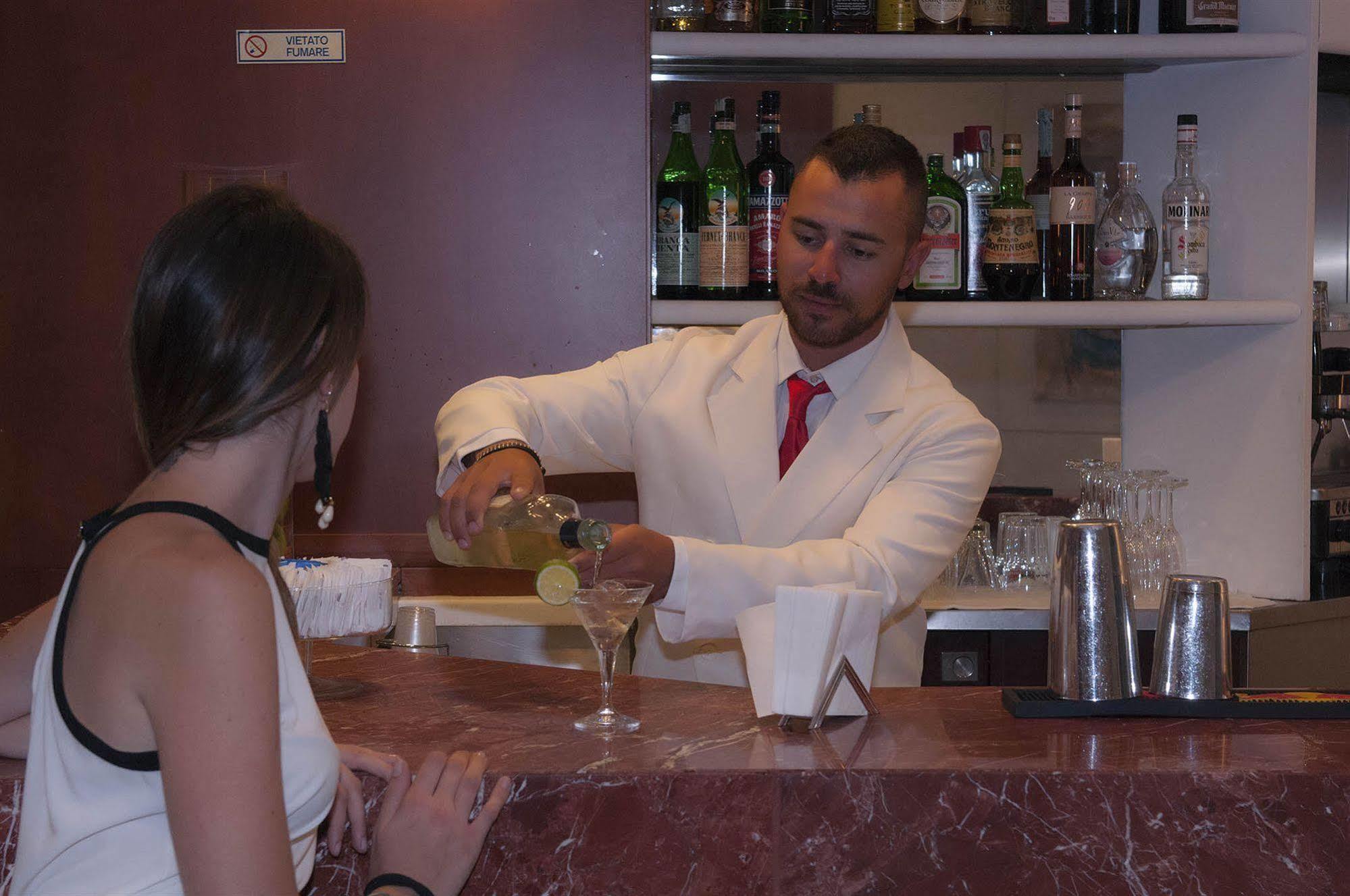 Garden Hotel Molfetta Kültér fotó